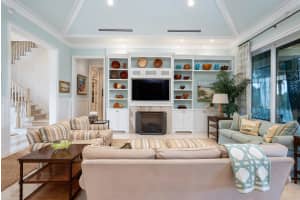 MLS# R10670376, Vero Beach, Florida 32963