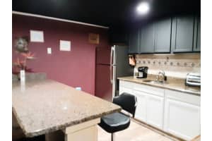 533 7th Pl, Vero Beach, FL 32962, Sold 12/11/20