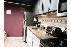 533 7th Pl, Vero Beach, FL 32962, Sold 12/11/20