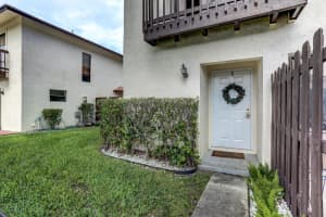 5297 Garden Hills Cir, West Palm Beach, FL 33415, Sold 12/18/20