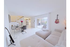 820 Blue Ridge Cir, West Palm Beach, FL 33409, Sold 12/11/20