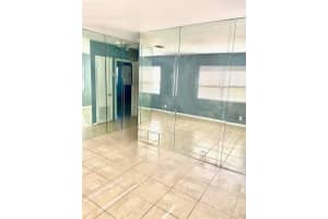 MLS# R10670510, Riviera Beach, Florida 33404