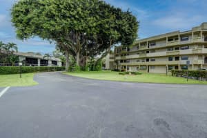 555 Banyan Tree Ln, Delray Beach, FL 33483, Sold 12/15/20