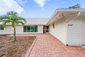 16747 Fox Trail Ln, Loxahatchee, FL 33470, Sold 04/15/21