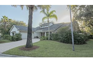 10611 SE Jupiter Narrows Dr, Hobe Sound, FL 33455, Sold 12/21/20
