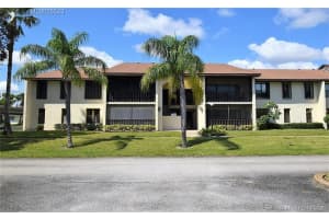 250 SE Four Winds Dr, Stuart, FL 34996, Sold 05/07/21