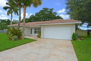 3207 NW 23rd Ct, Boca Raton, FL 33431, Sold 04/09/21