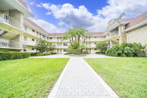5560 Tamberlane Cir, Palm Beach Gardens, FL 33418, Sold 04/13/21
