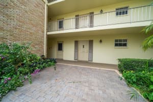 5560 Tamberlane Cir, Palm Beach Gardens, FL 33418, Sold 04/13/21