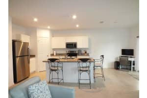 5361 Oakland Lake Cir, Fort Pierce, FL 34951, Sold 02/12/21