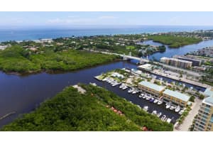 625 Casa Loma Blvd, Boynton Beach, FL 33435, Sold 04/17/21