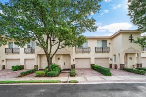 1019 W Longport Cir #5f, Delray Beach, FL 33444, Sold 01/12/21
