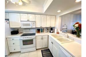 10152 S Ocean Dr, Jensen Beach, FL 34957, Sold 01/08/21