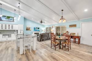 166 Ramblewood Cir, Royal Palm Beach, FL 33411, Sold 01/15/21