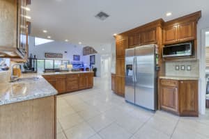 2583 La Cristal Cir, West Palm Beach, FL 33410, Sold 01/05/21