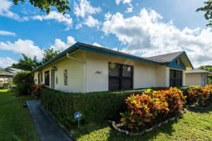 1400 Pines Ln, West Palm Beach, FL 33415, Sold 01/26/21