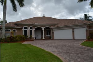 1207 SW Squire Johns Ln, Palm City, FL 34990, Sold 12/30/20