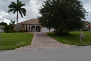 1207 SW Squire Johns Ln, Palm City, FL 34990, Sold 12/30/20
