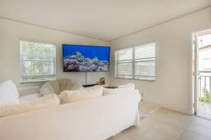 2001 NE 38th St, Lighthouse Point, FL 33064, Sold 01/15/21