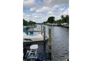 312 Southwind Dr, North Palm Beach, FL 33408, Sold 12/18/20