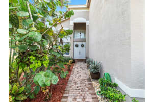 MLS# R10671891, Vero Beach, Florida 32962