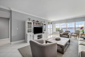 2160 Ibis Isle Rd, Palm Beach, FL 33480, Sold 06/15/21