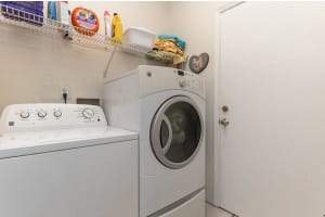 1023 Fairfax Cir W, Boynton Beach, FL 33436, Sold 01/07/21