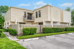 1554 Shaker Cir, Wellington, FL 33414, Sold 01/25/21