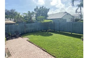 MLS# R10672315, West Palm Beach, Florida 33417