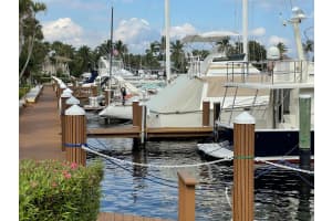 3421 Spanish Trail d124, Delray Beach, FL 33483, Sold 04/08/21