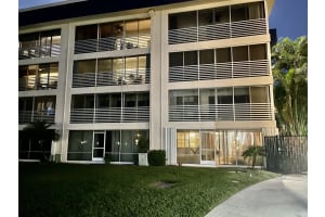 3421 Spanish Trail d124, Delray Beach, FL 33483, Sold 04/08/21