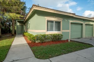 240 Crestwood Cir, Royal Palm Beach, FL 33411, Sold 12/29/20
