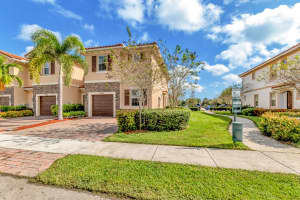 4328 Brewster Ln, West Palm Beach, FL 33417, Sold 12/30/20