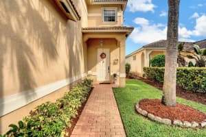 122 Prestige Dr, Royal Palm Beach, FL 33411, Sold 12/30/20