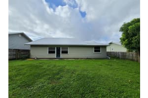 4217 SE Jacaranda St, Stuart, FL 34997, Sold 02/24/21