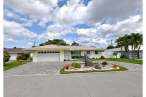 1140 Singer Dr, West Palm Beach, FL 33404, Sold 12/01/20