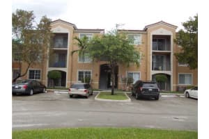 8040 N Nob Hill Rd, Tamarac, FL 33321, Sold 12/21/20