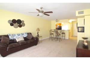 400 SE 10th St, Deerfield Beach, FL 33441, Sold 03/03/21