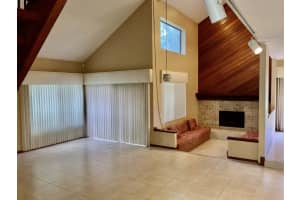 7204 Elyse Cir, Port St. Lucie, FL 34952, Sold 02/10/21