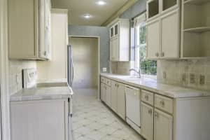 182 Hampton Cir, Jupiter, FL 33458, Sold 02/26/21