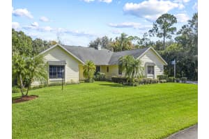 1050 31st Ave, Vero Beach, FL 32960, Sold 05/14/21
