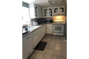 5249 Woodstone Cir S, Lake Worth, FL 33463, Sold 01/08/21