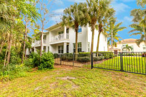 7121 Kensington Ct, Palm Beach Gardens, FL 33418, Sold 01/27/21