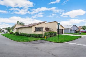 4716 NW 5th St, Deerfield Beach, FL 33442, Sold 02/19/21