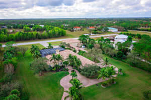 2560 SE Downwinds Rd, Jupiter, FL 33478, Sold 06/28/21