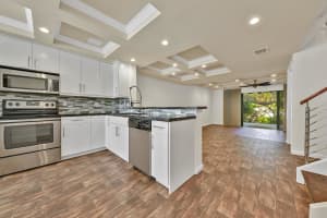 620 NE 20th Ln, Boynton Beach, FL 33435, Sold 05/05/21