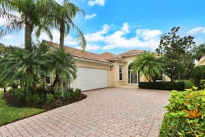 8884 SE Retreat Dr, Hobe Sound, FL 33455, Sold 01/29/21