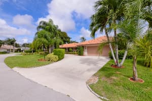 1024 Shady Lakes Cir, Palm Beach Gardens, FL 33418, Sold 01/29/21