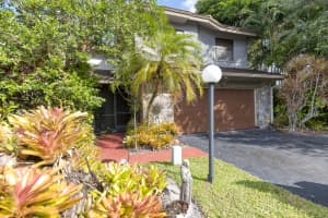 5005 Paprika Ln, Palm Beach Gardens, FL 33418, Sold 01/12/21