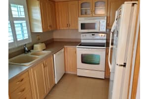 811 SW South River Dr, Stuart, FL 34997, Sold 01/29/21